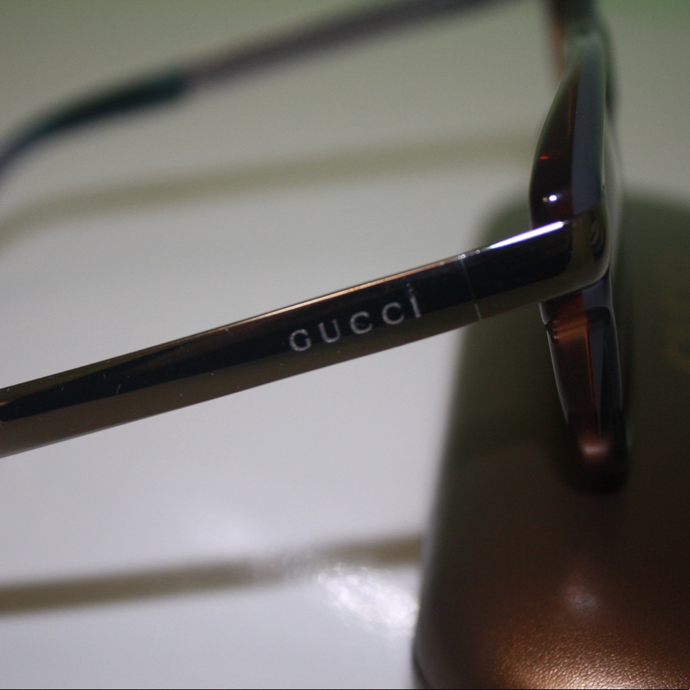 Gucci Sunglasses - Picture 3 of 8